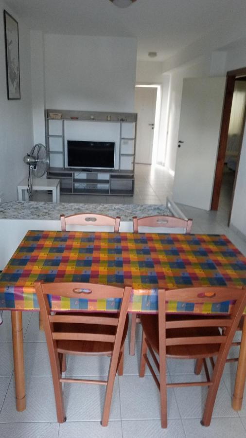 Ferienwohnung Trilocale "Lipari" In Portorosa Torre Forte Exterior foto